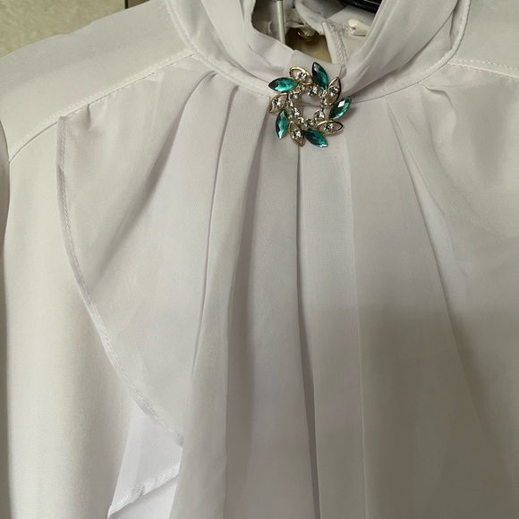 TOP BLOUSES - Picture 2 of 4